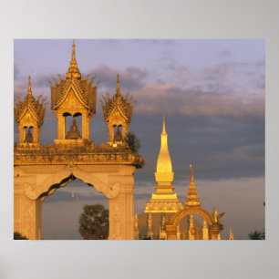 Asien, Laos, Vientiane. That Luang Tempel. Poster