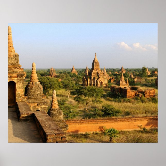 Asien, Myanmar (Birma), Bagan (Heide). Verschieden Poster (Vorne)