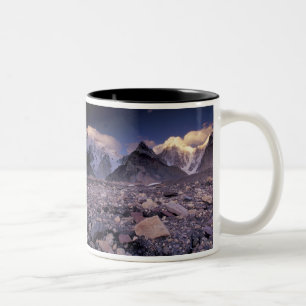 Asien, Pakistan, Karakoram-Gebirge, Breit und Zweifarbige Tasse