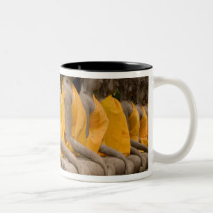Asien, Thailand, Siam, Buddhas in Ayutthaya Zweifarbige Tasse