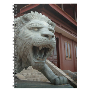 Asien, Vietnam. Löwenskulptur bei Chau Doc Notizblock