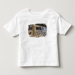 Asien, Wasserfall an der Grenze zwischen Thailand Kleinkind T-shirt