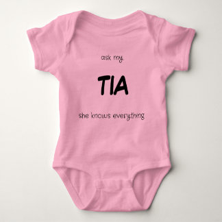 Ask My Tia - She Knows Everything Baby Strampler