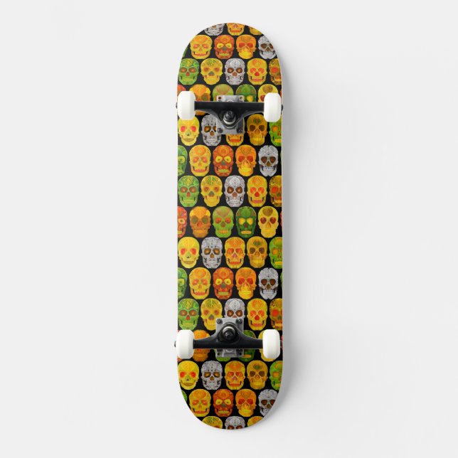 Aspen Leaf Skulls nahtloses Muster 2018 Skateboard (Vorderseite)