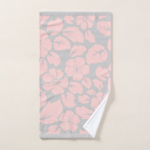 Assez rose et monogramme floral gris