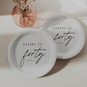 Assiettes En Carton À quarante ans, écrit à la main, rayé