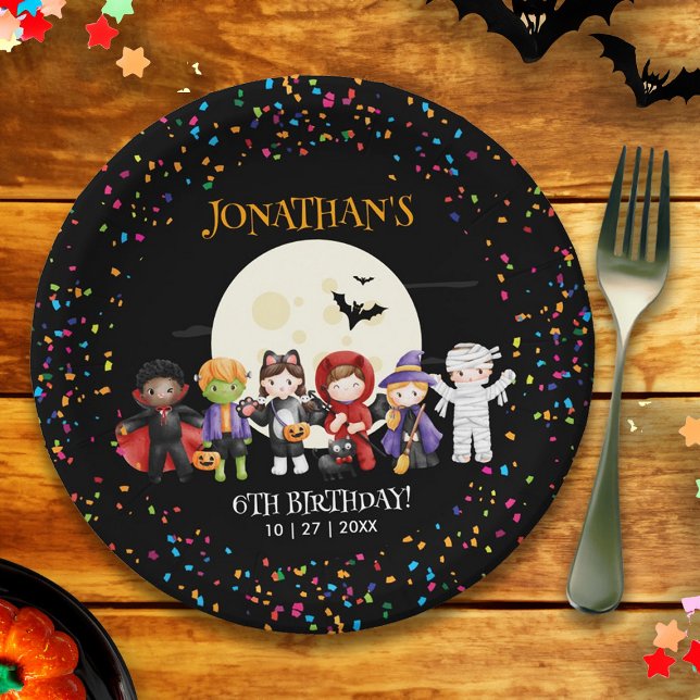 Assiettes En Carton Amusants Costume d'Halloween Enfants Anniversaire  (Fun Halloween Kids Costume Birthday Party Paper Plates)