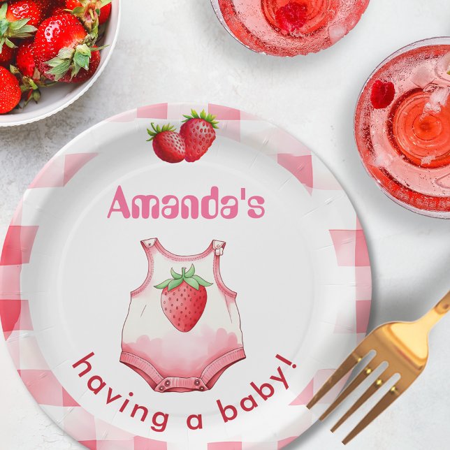 Assiettes En Carton Avoir un Baby shower En vichy Strawberry Cute Part (Mother-to-be is having a baby strawberry picnic gingham party tableware watercolor cute cottagecore)