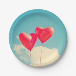Assiettes En Carton Ballons du Coeur Rouge contre ciel nuageux
