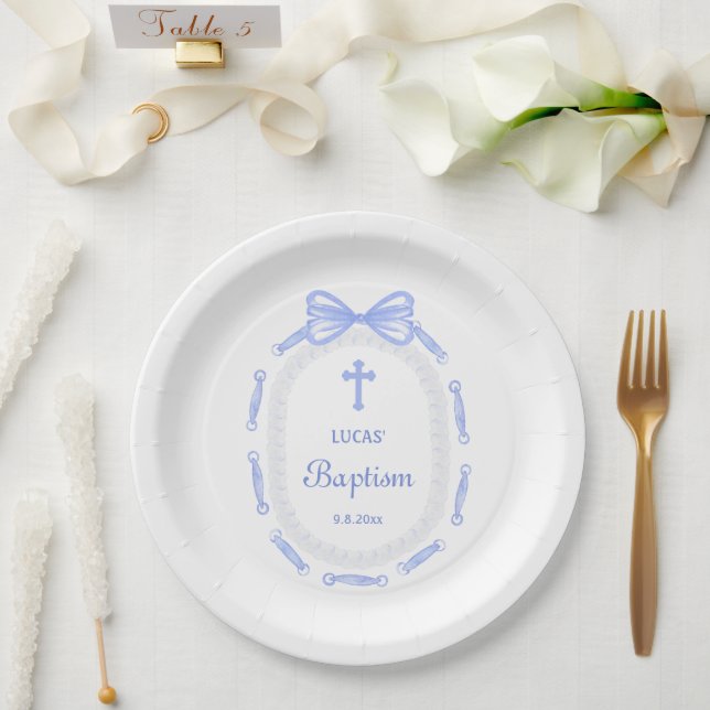 Assiettes En Carton Baptême du cadre de ruban bleu (Mariage)