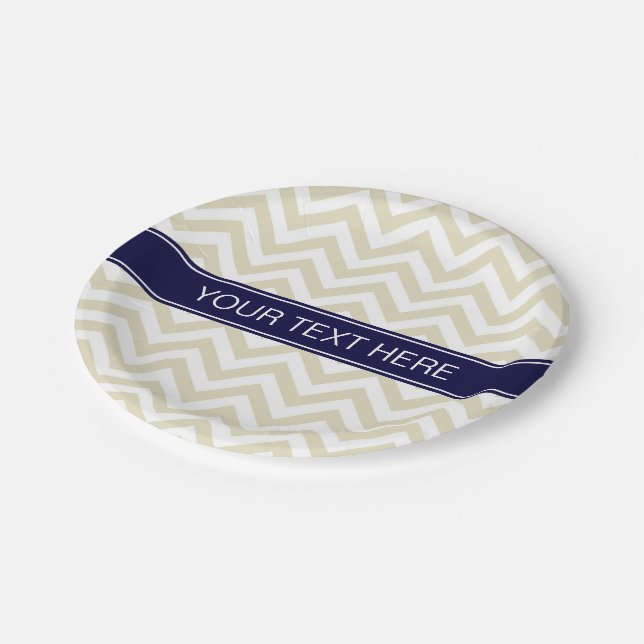 Assiettes En Carton Beige Lg Chevron Marine Nom bleu Monogramme (Angle)