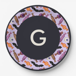 Assiettes En Carton Bonbons d'Halloween traite le monogramme pourpre