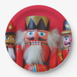 Assiettes En Carton Casse-noix en uniforme rouge