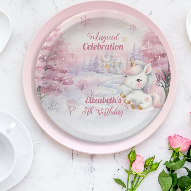 Assiettes En Carton Célébration magique Unicorn 5e fête d'anniversaire (Unicorn Pink Magical Celebration Mythical Creature Girl's 5th Birthday Party Paper Plates)