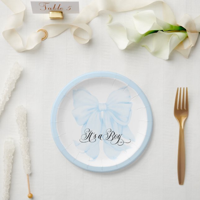 Assiettes En Carton C'est un Boy Blue Bow Moderne Baby shower élégant (Mariage)