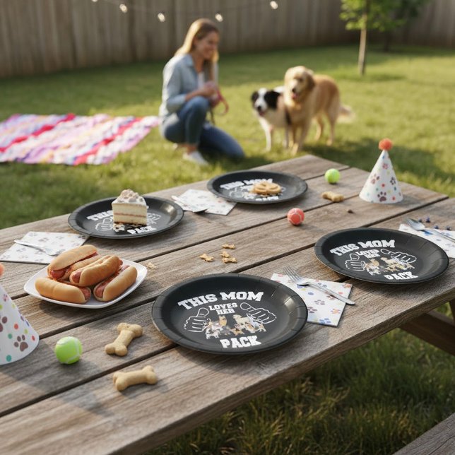 Assiettes En Carton Cette Maman Aime Ses Plaques De Papier (Créateur téléchargé)