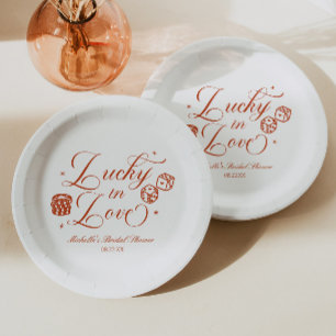 Assiettes En Carton Chanceux en amour jeu de cartes casino enterrement