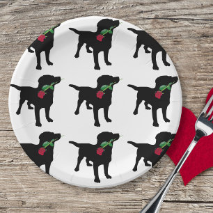 Assiettes En Carton Chien noir mignon de laboratoire tenant le rose
