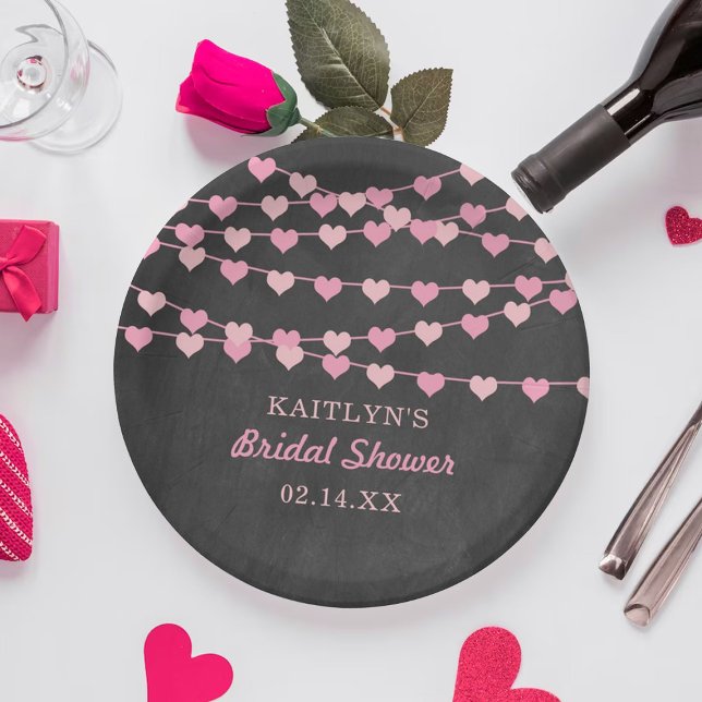 Assiettes En Carton Cœurs d'amour en ficelle suspendus Enterrement de  (Créateur téléchargé)