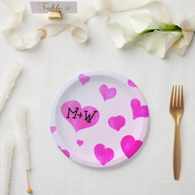 Assiettes En Carton Coeurs d'aquarelle rose Personnalisé Nom de couple (Mariage)