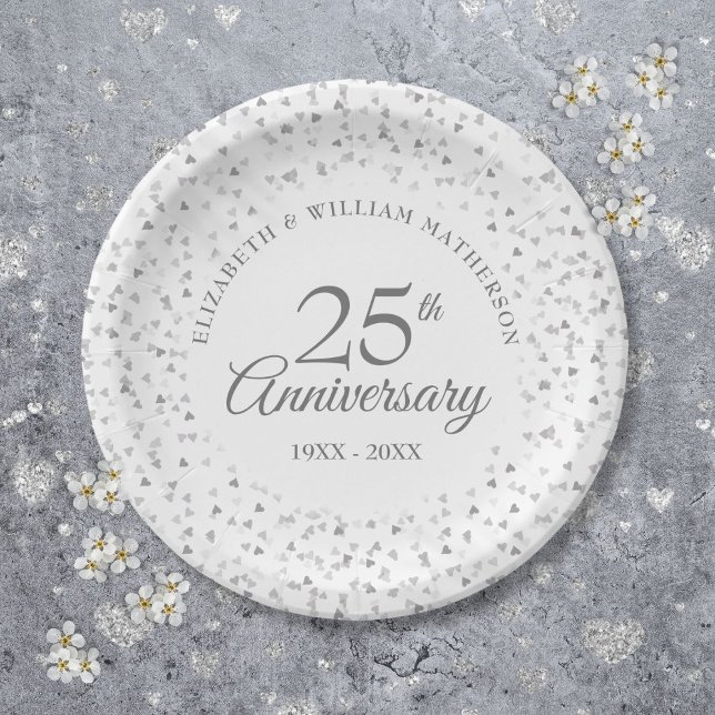 Assiettes En Carton Confetti du 25e anniversaire du Mariage (25th Wedding Anniversary Silver Hearts Confetti Paper Plates)