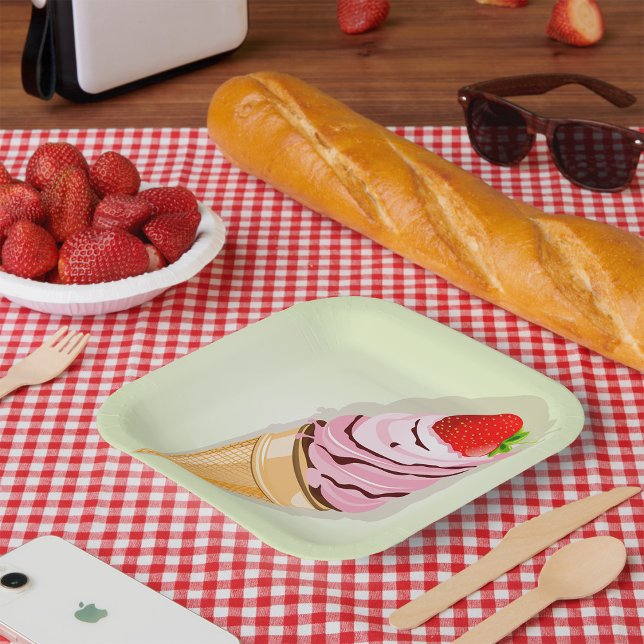 Assiettes En Carton Crème De Glace À La Fraise (Créateur téléchargé)