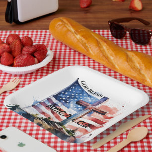 Assiettes En Carton Drapeau et croix "Dieu bénisse l'Amérique"