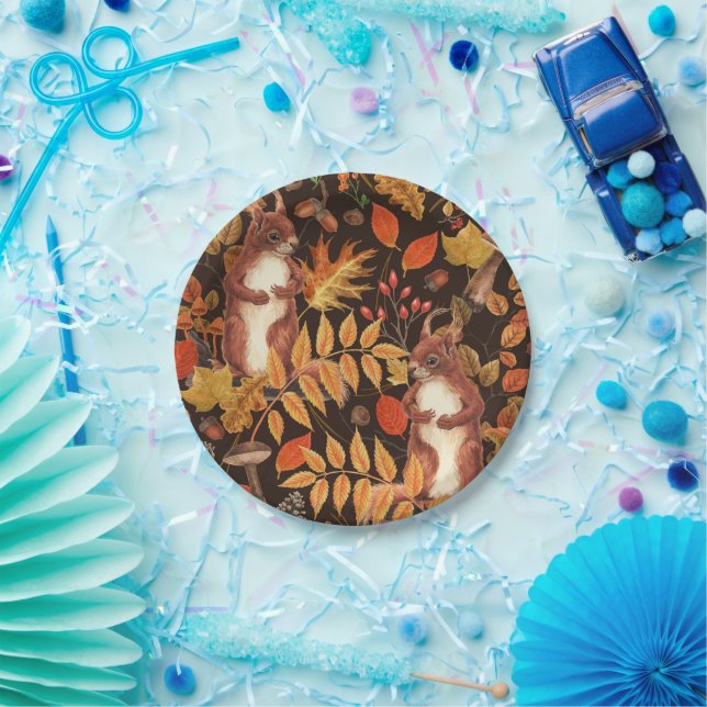 Assiettes En Carton Écureuils automnaux et flore sur brun foncé (Fête)