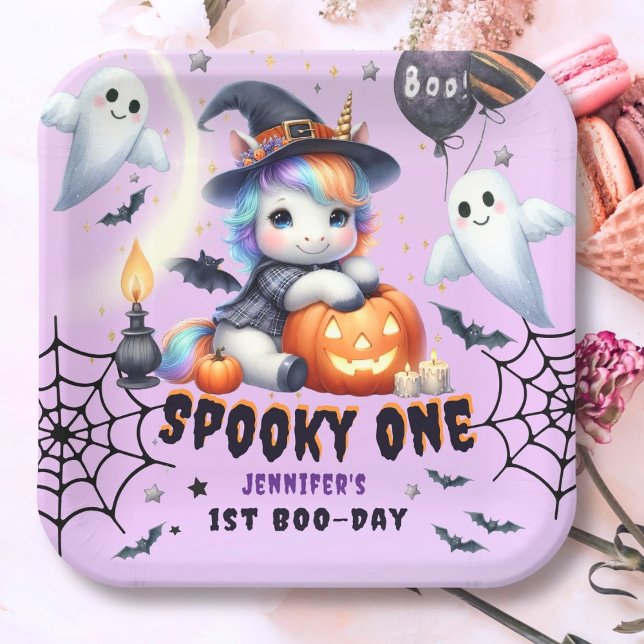 Assiettes En Carton Éffrayant ONE mignonne fille violet Halloween 1er  (Créateur téléchargé)