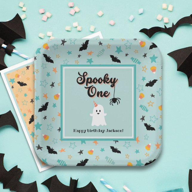 Assiettes En Carton Éffrayant Un Sexe Neutre Halloween 2e Anniversaire (Créateur téléchargé)