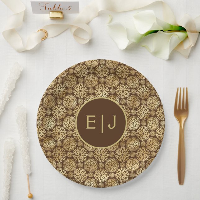 Assiettes En Carton Élégant Brown & Or Dahlias Motif Monogramme (Mariage)