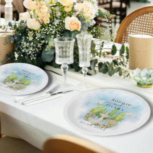 Assiettes En Carton Elégante Fontaine   fleurs colombes Mariage Luxe