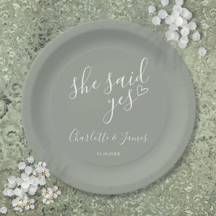 Assiettes En Carton Elle a dit oui Fête de fiançailles Vert sauge