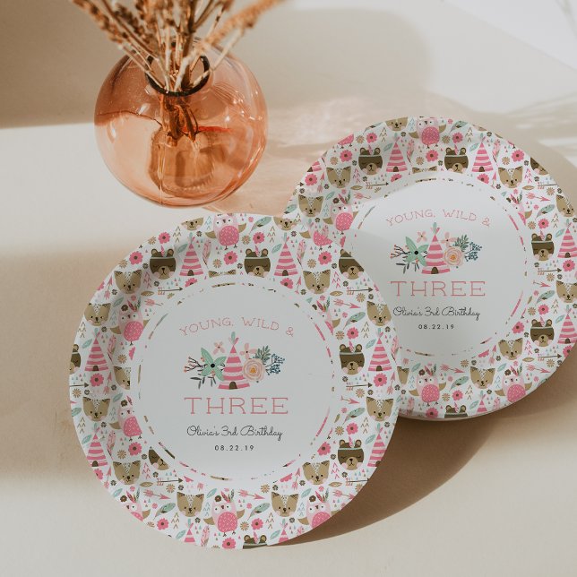 Assiettes En Carton Fête d'anniversaire de Young, Wild & Three (Créateur téléchargé)