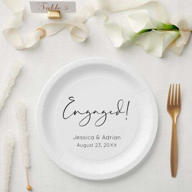 Assiettes En Carton Fête de fiançailles avec écriture minimale engagée (Mariage)