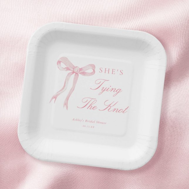 Assiettes En Carton Fête de mariage avec un nœud papillon rose (Créateur téléchargé)