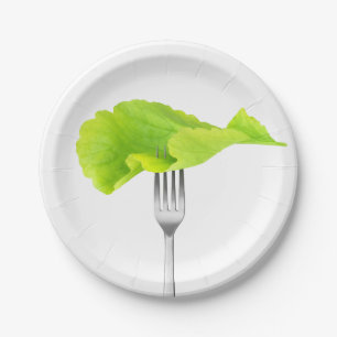 Assiettes En Carton Feuilles de laitue sur une fourchette