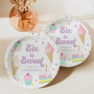 Assiettes En Carton Glace et gâteau Six est un sixième anniversaire do