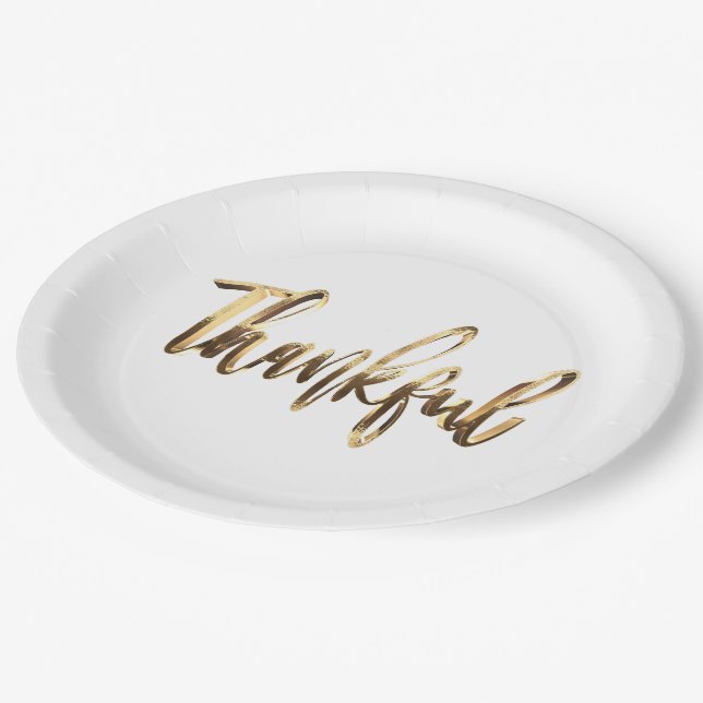 Assiettes En Carton Grâces Elegant Faux Gold Script Thanksgiving (Angle)