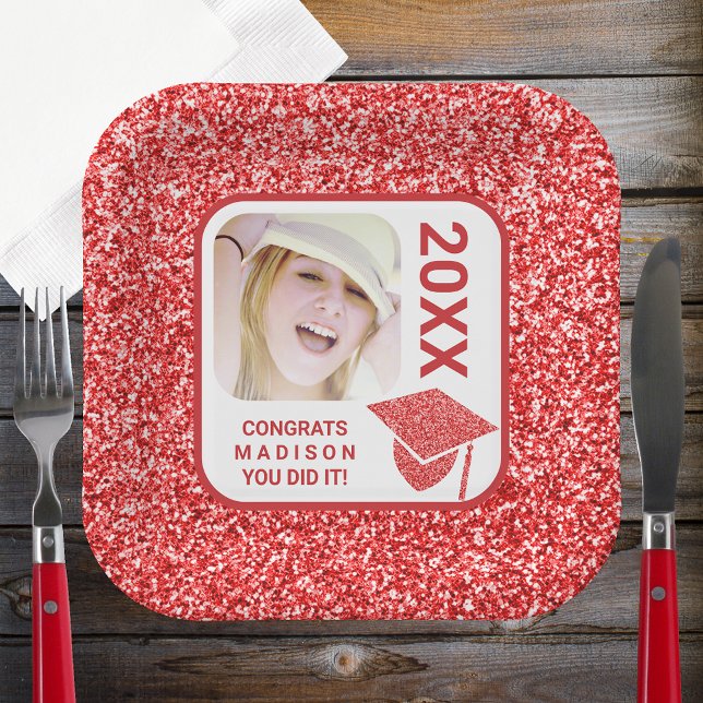 Assiettes En Carton Grad Glam Red Casquette Élégant Cool Photo Party (Créateur téléchargé)