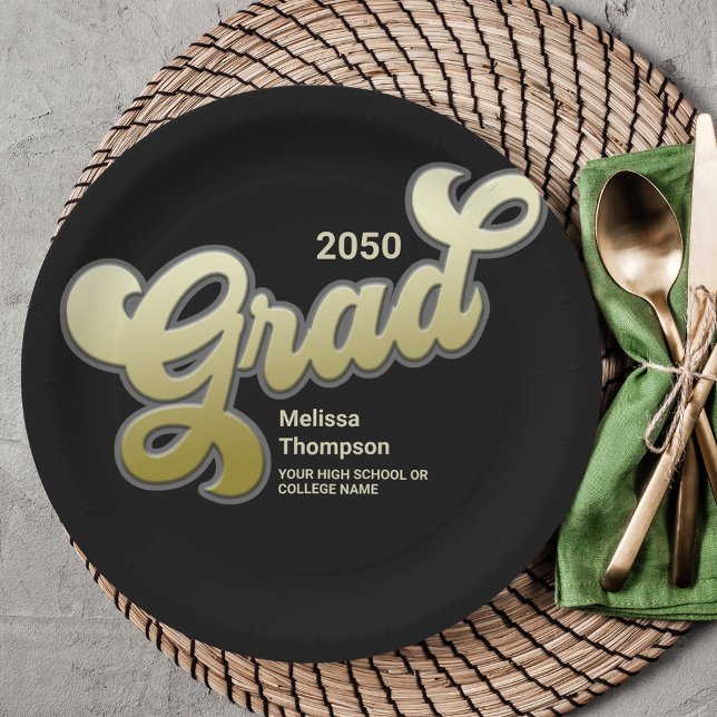 Assiettes En Carton Graduation Retro Black Gold Party Personnalisé (Graduate gold and black custom paper plate.)
