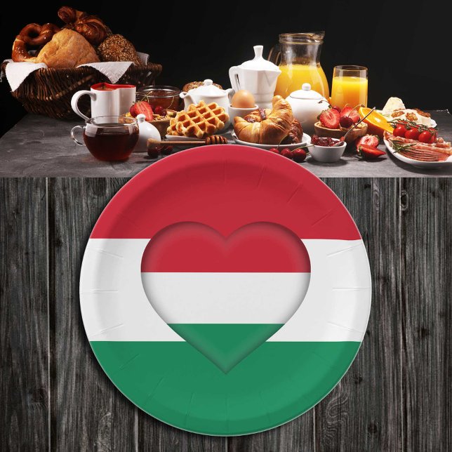 Assiettes En Carton Hongrois Drapeau & Coeur, Hongrie - fête /sports (Créateur téléchargé)