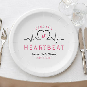 Assiettes En Carton Ici dans un moniteur cardiaque rose Baby Shower