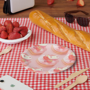 Assiettes En Carton Illustration de tarte aux fraises