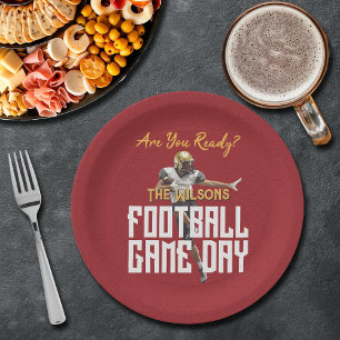 Assiettes En Carton Jeu sur le joueur de football sur rouge