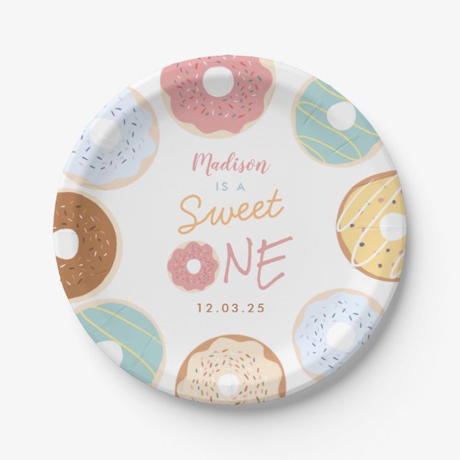 Assiettes En Carton Joli Pastel Moderne Donut Premier Anniversaire (Devant)