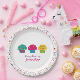 Assiettes En Carton Joyeux Anniversaire Frosted Cupcake Rainbow Sprink