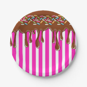 Assiettes En Carton Le chocolat d'égoutture avec arrose le rose de