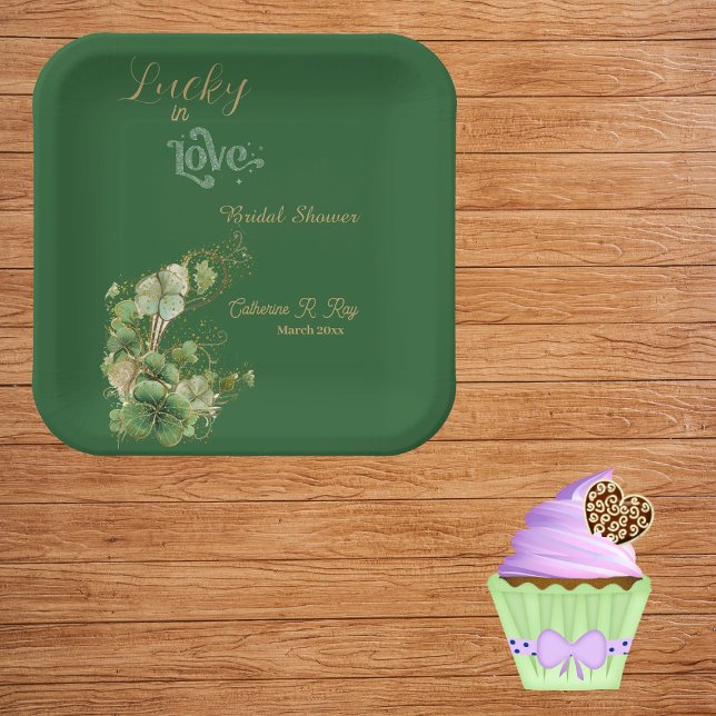 Assiettes En Carton Lucky in Love Gold Shimmer Shamrock Fête des marié (Lucky in Love Gold Shimmer Shamrock Bridal Shower Paper Plates)