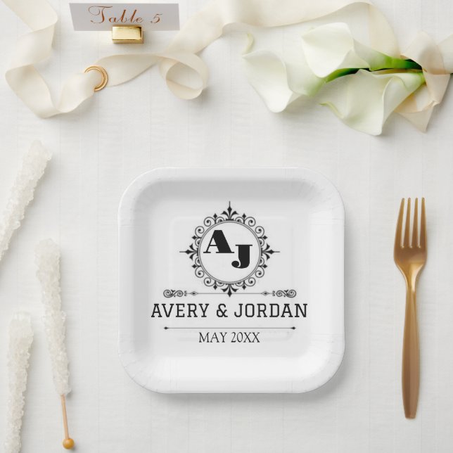 Assiettes En Carton Luxury Elegant Monogram with Initials white (Mariage)